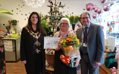 Hereford Mayor helps judge Best Christmas Shop Window 2019