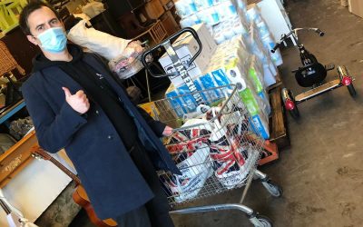 ‘Penguin’s Presents’ campaign donates £570 to local charities