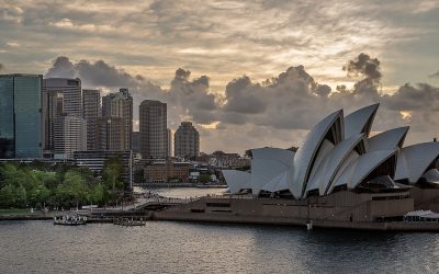 UK makes free-trade offer to Australia