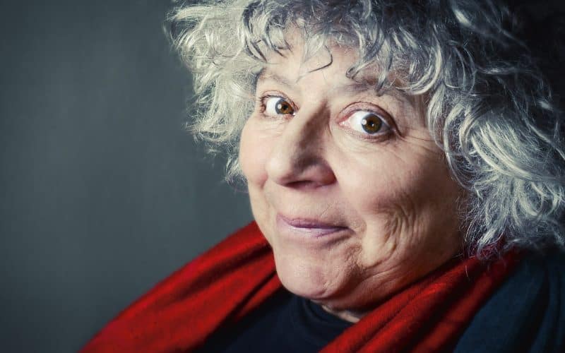 Miriam Margolyes brings added sparkle to hay Christmas lights switch-on