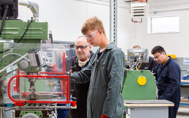 Call for Worcestershire engineering businesses to take advantage of apprenticeship incentives