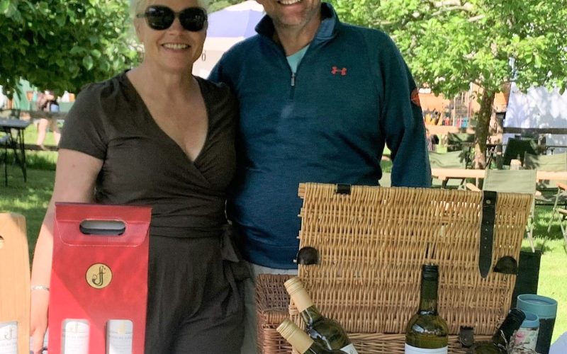 Foxbury Fields Vineyard supports Hellens Garden Festival charity fundraiser