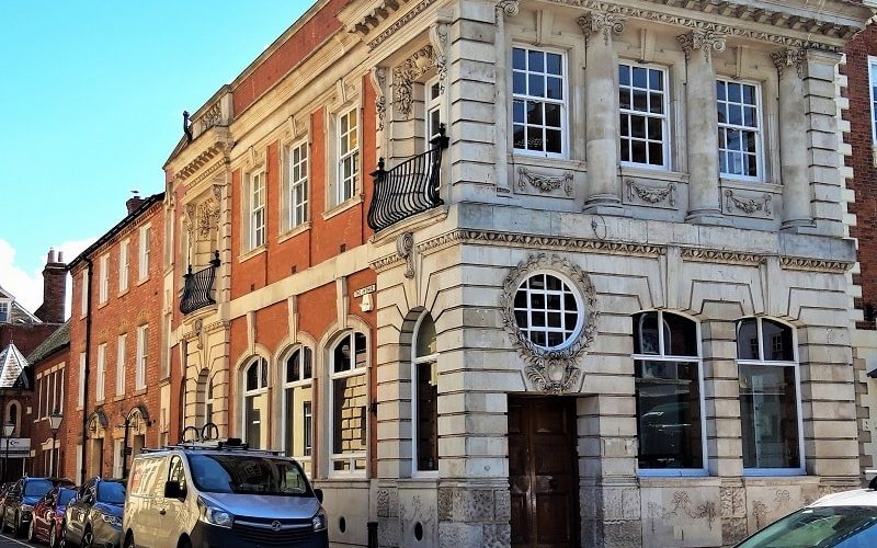 GJS Dillon helps local recruitment firm locate to City hot spot