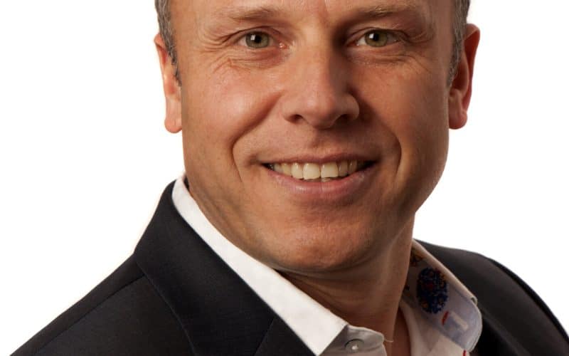 Sales and acquisitions expert lands business broker role