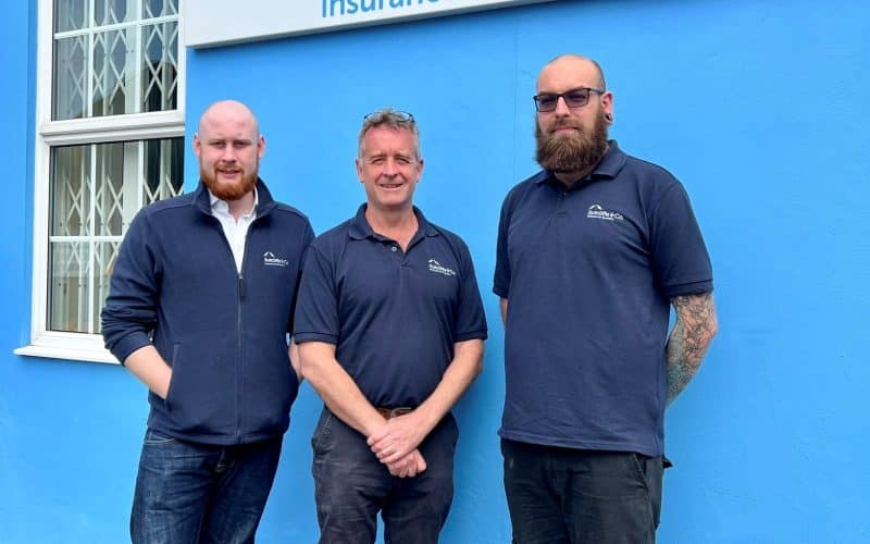 TWO NEW STARTERS JOIN SUTCLIFFE & CO INSURANCE BROKERS