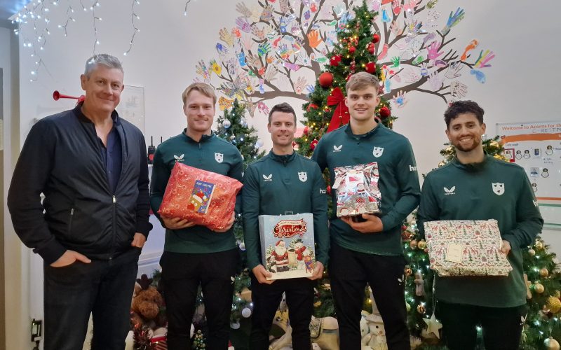 Children and Families at Acorns are Bowled Over with Special Visit from Worcestershire Cricket Stars