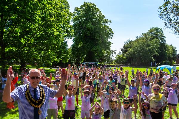 JUNE CHARITY EVENT WILL BRING HAWAIIAN COLOUR TO ‘LEOMINSTER-by-the-SEA’.