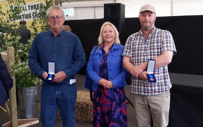 Wyevale Nurseries Duo Rewarded for 80 Years of Service Between Them