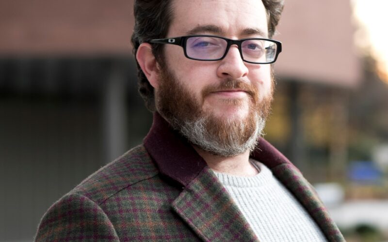 University Expert to Give Poetry Masterclass