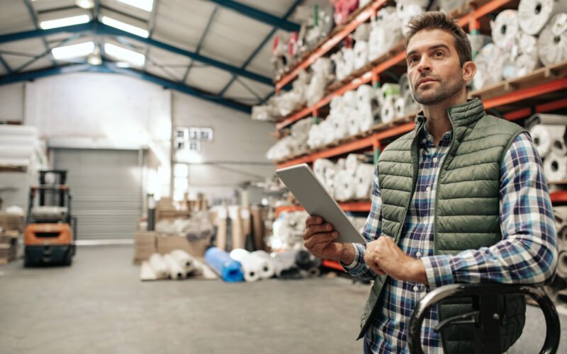 Using a mobile for warehouse management