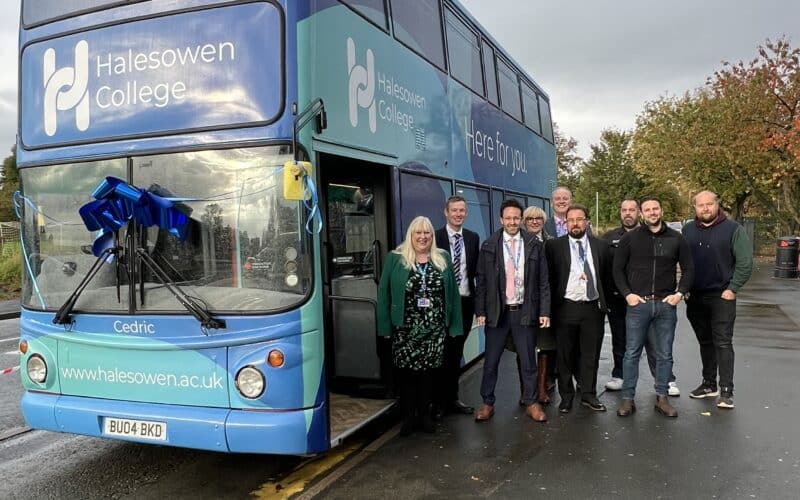 Village Hall Gets Digibus Visit