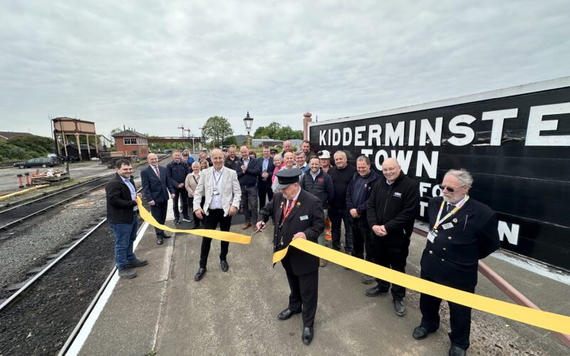 Platform extension at Kidderminster Town station marks major milestone for Severn Valley Railway