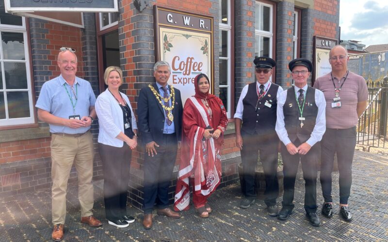 Coffee Express opens at Kidderminster Town station